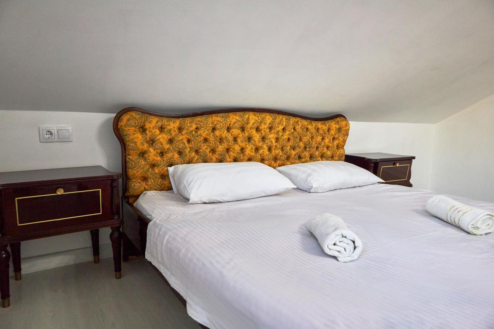 Sweet Vibe Hotel Almaty Bagian luar foto
