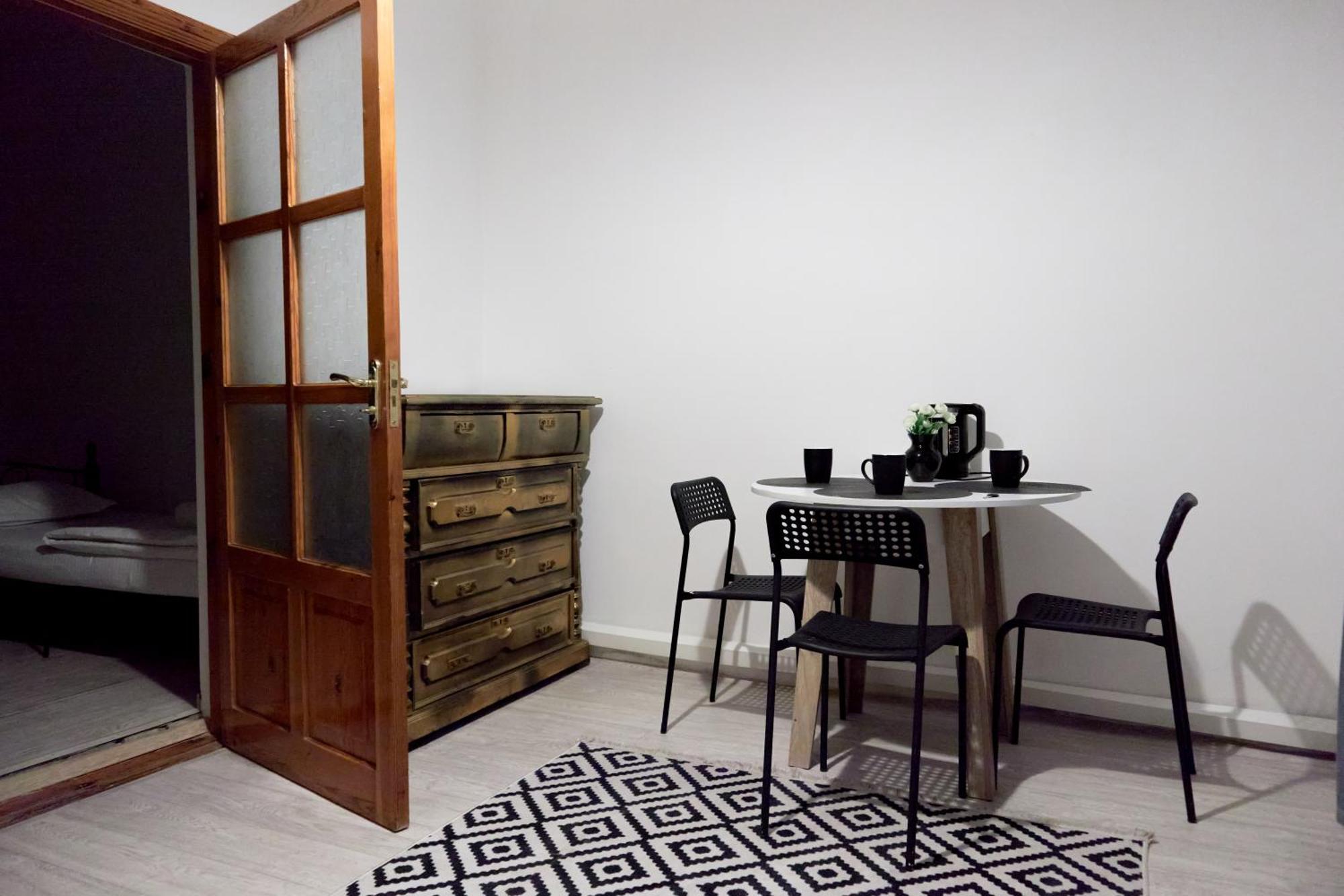 Sweet Vibe Hotel Almaty Bagian luar foto