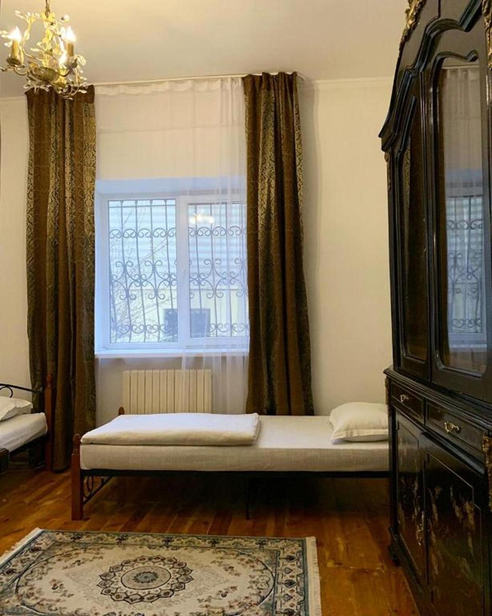 Sweet Vibe Hotel Almaty Bagian luar foto